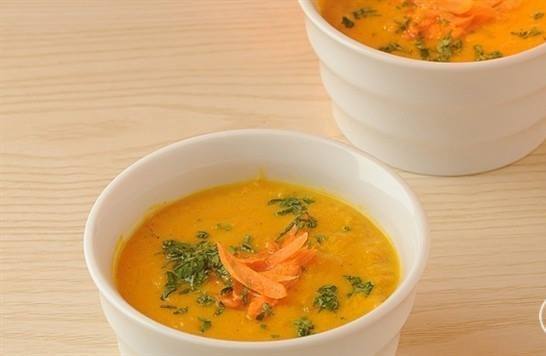 طريقة عمل شوربة الجزر بالأرز‎‎