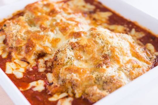 طريقة عمل دجاج بالجبن البارميزان في الفرن‎‎