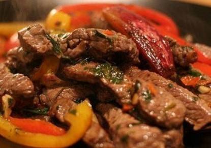 طريقة عمل شرائح اللحم بالزعتر والبطاطس‎‎