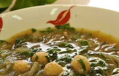 شوربة سبانخ مع كرات البرغل‎‎