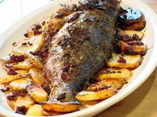 سمك القاروص بالخضروات ‎‎