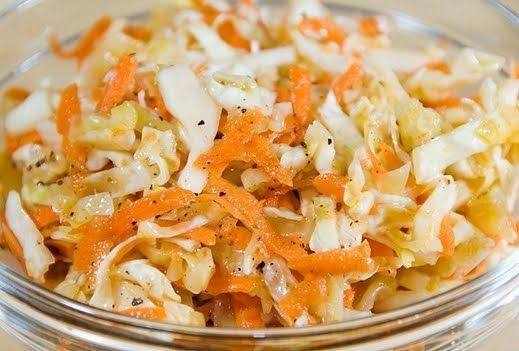 سلطة الكرنب والجزر ‎‎