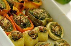 الخضروات المحشية بالسبانخ والكريما ‎‎