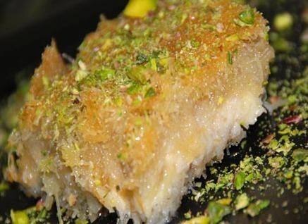 كنافة بالموز والفستق ‎‎