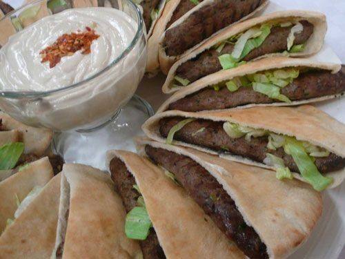 ساندويتشات كفتة الأرز بالجبن ‎‎