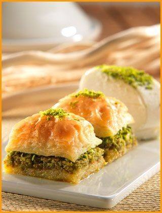 بقلاوة بالفستق الحلبي ‎‎