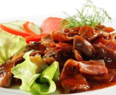 اللحم بالبصل والتوابل ‎‎