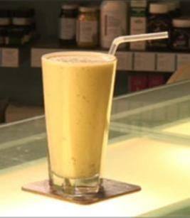 كوكتيل التمر بجوزة الطيب‎‎