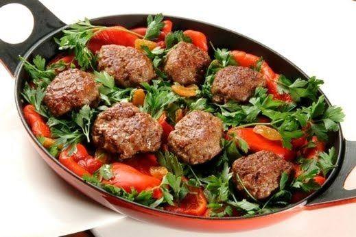 طريقة عمل كرات اللحم بكريمة الزبد والثوم‎‎