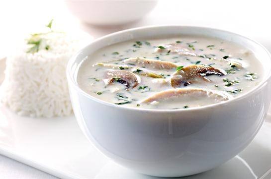 شوربة الدجاج بحليب جوز الهند ‎‎