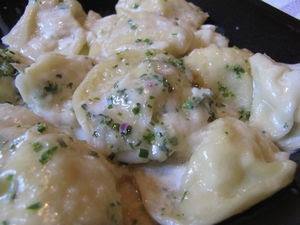 رافيولي بالدجاج وصلصة الجبن‎‎