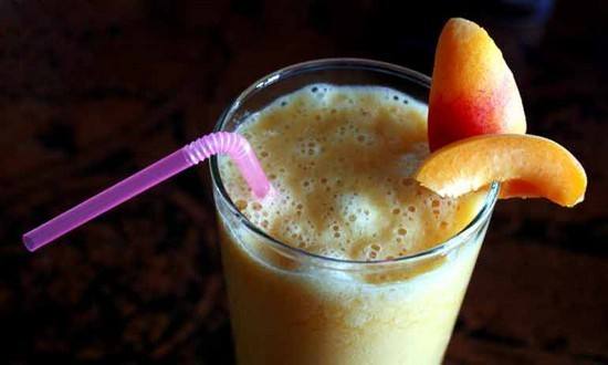 عصير الموز والمشمش‎‎