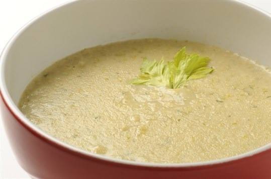 شوربة الكرفس‎‎