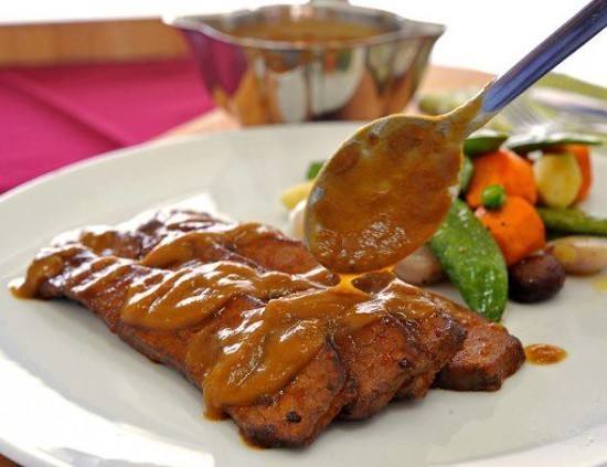 طريقة عمل اللحم البقري مع الصلصة البنية‎‎