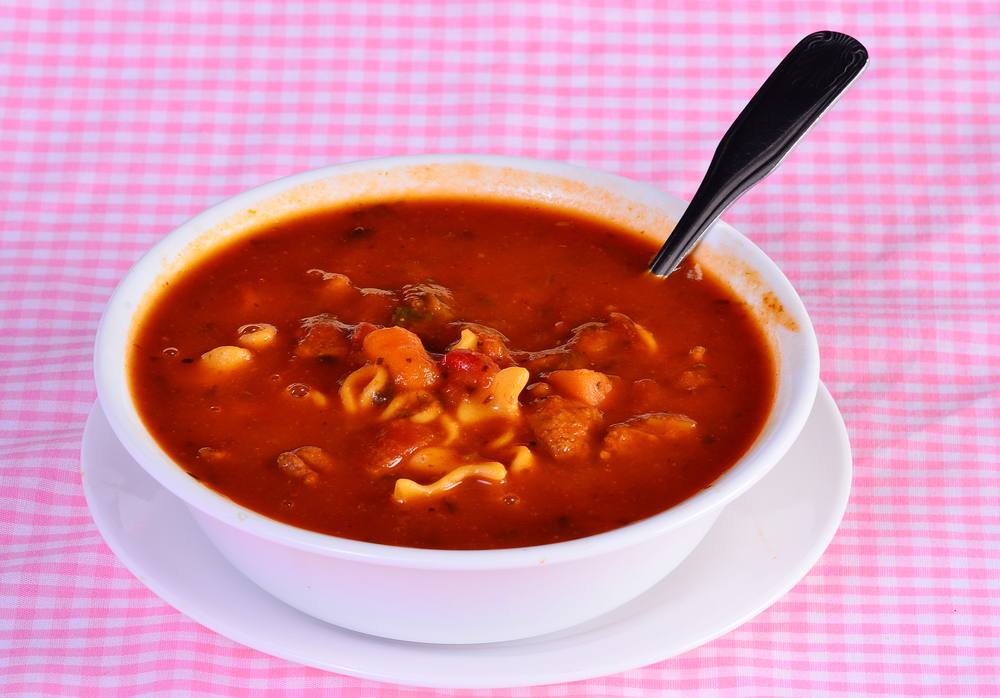 شوربة السجق من المطبخ الإيطالي‎‎
