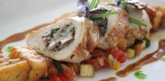 دجاج محشى بالزيتون والجبن ‎‎