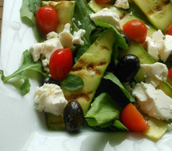 سلطة الكوسة المشوية‎‎