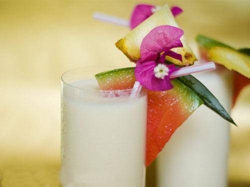 طريقة عمل كوكتيل الأناناس وجوز الهند‎‎