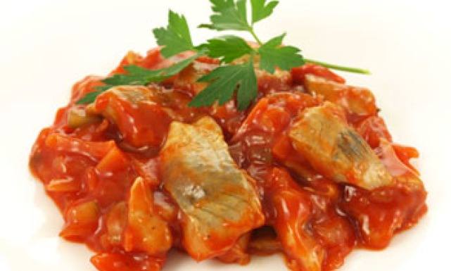رنجة بصوص الطماطم على طريقتي‎‎