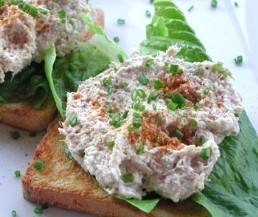  تونة بالجبن والطحينة‎‎