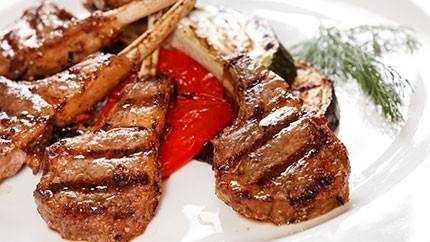 الريش المشوية بالزعتر‎‎