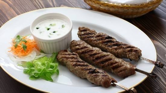 طريقة عمل أسياخ الكفتة المشوية‎‎