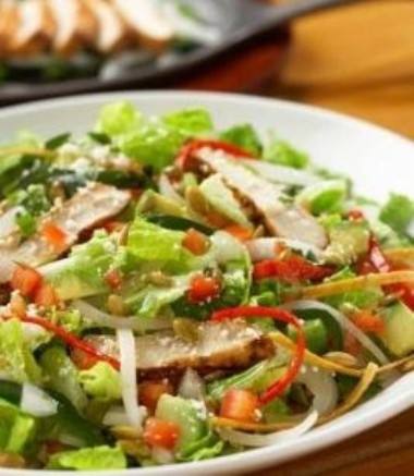 سلطة الدجاج بالتفاح‎‎