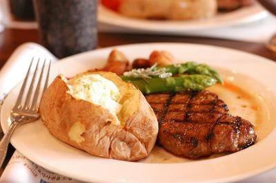 طريقة عمل ستيك اللحم بالمشروم ‎‎