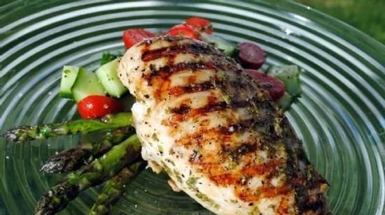 صدور الدجاج بالخضروات‎‎