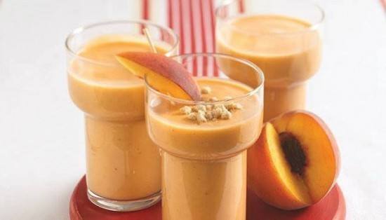 عصير الخوخ بالموز للشيف إلهام فتحى‎‎