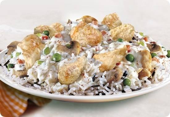 طاجن أرز بالكريمة والدجاج‎‎