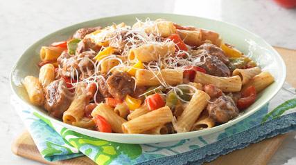 صينية مكرونة بالبرجر والجبنة‎‎