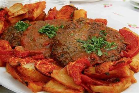 طريقة عمل الكفتة مع البطاطس‎‎