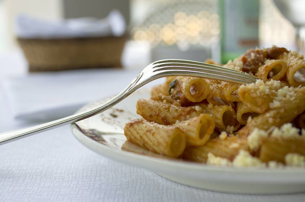 مكرونة بالتونة والبطاطس‎‎