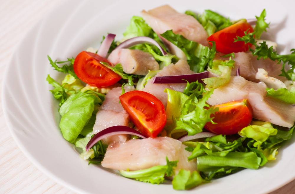 رنجة بالطماطم والبصل‎‎