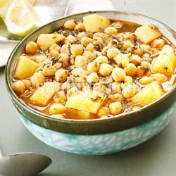 طريقة عمل شوربة الحمص والبطاطس المغربية‎‎