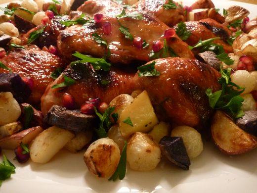 طريقة عمل دجاجة مشوية مع البطاطس والبصل‎‎