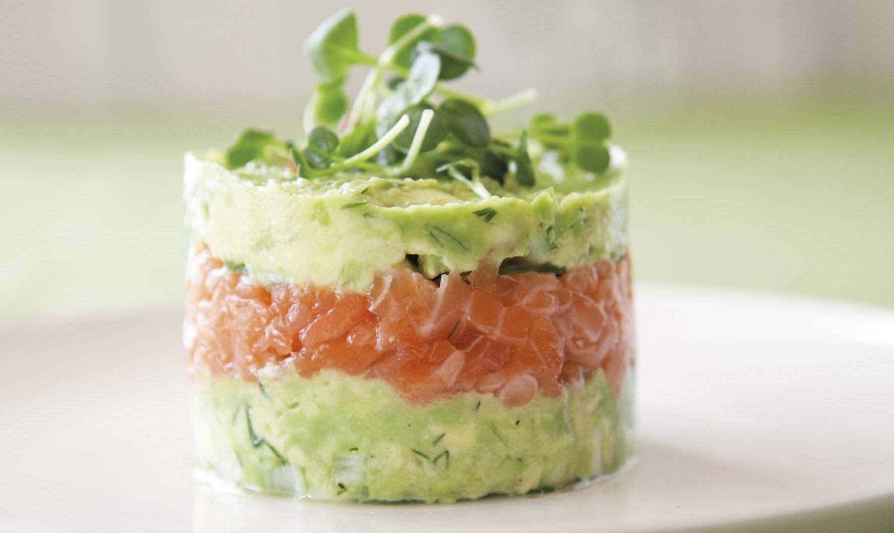 طريقة عمل أبراج السالمون والأفوكادو‎‎