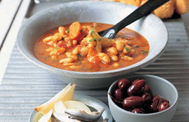 شوربة الفاصوليا البيضاء‎‎