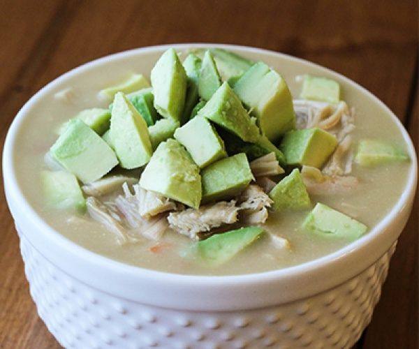 طريقة عمل حساء الدجاج بالكراث والأفوكادو‎‎