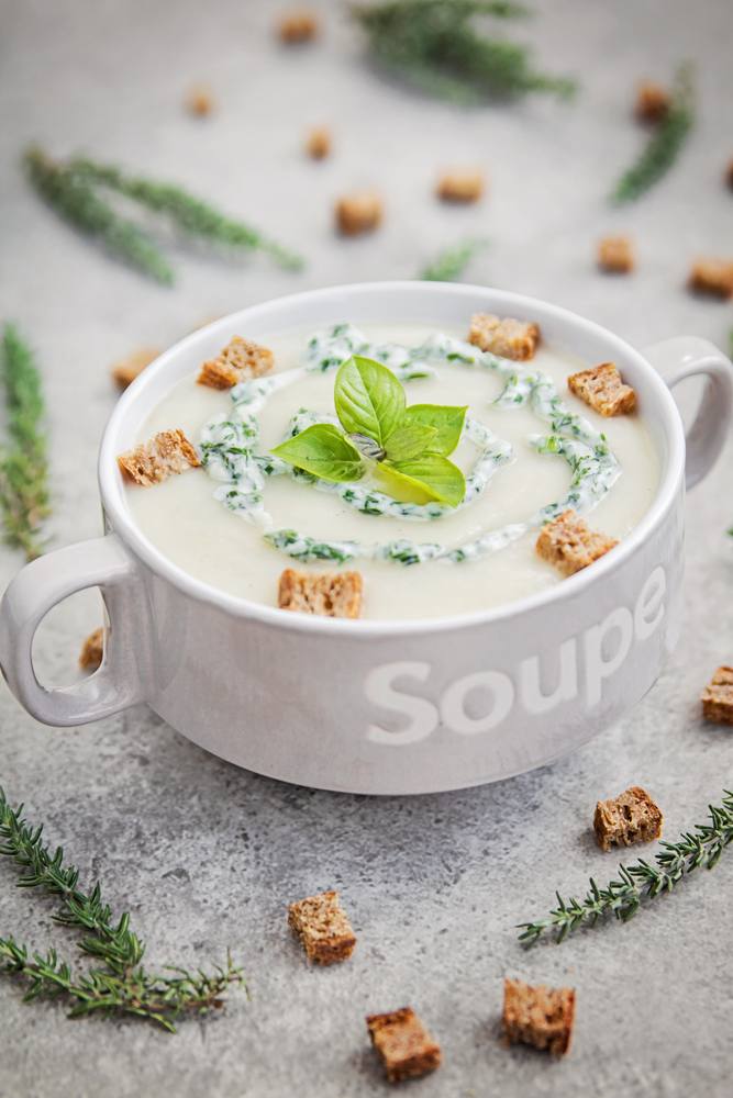 طريقة عمل حساء القرنبيط مع فتات البريوش‎‎