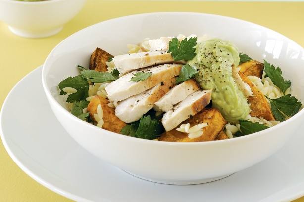 طريقة عمل الدجاج المشوي مع سلطة لسان العصفور‎‎