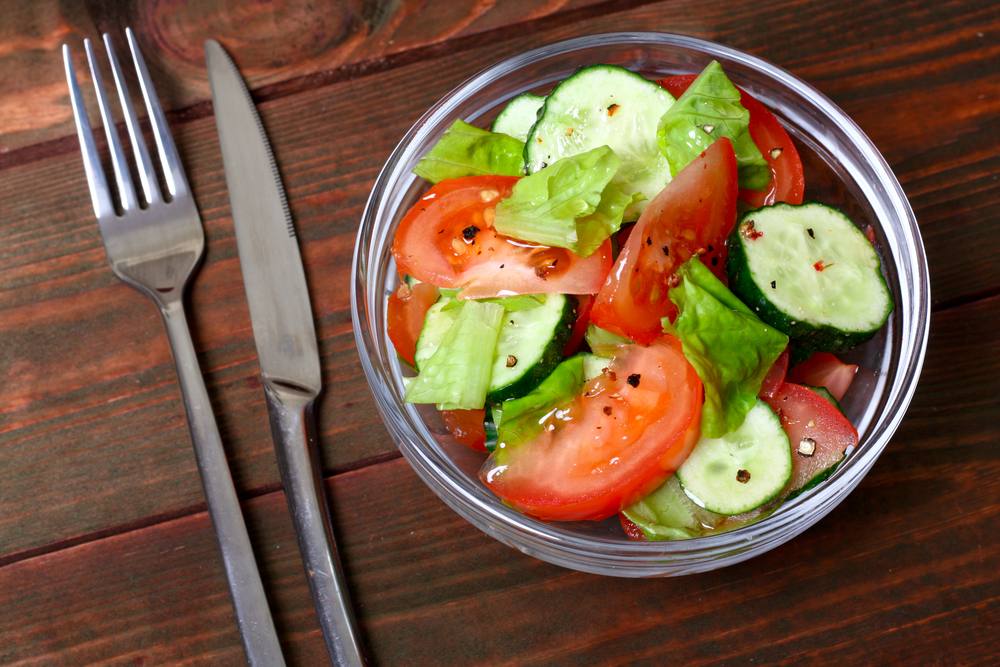 سلطة الطماطم والفلفل الحار‎‎