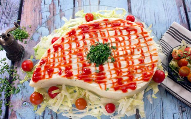 طريقة عمل سلطة ملكية‎‎