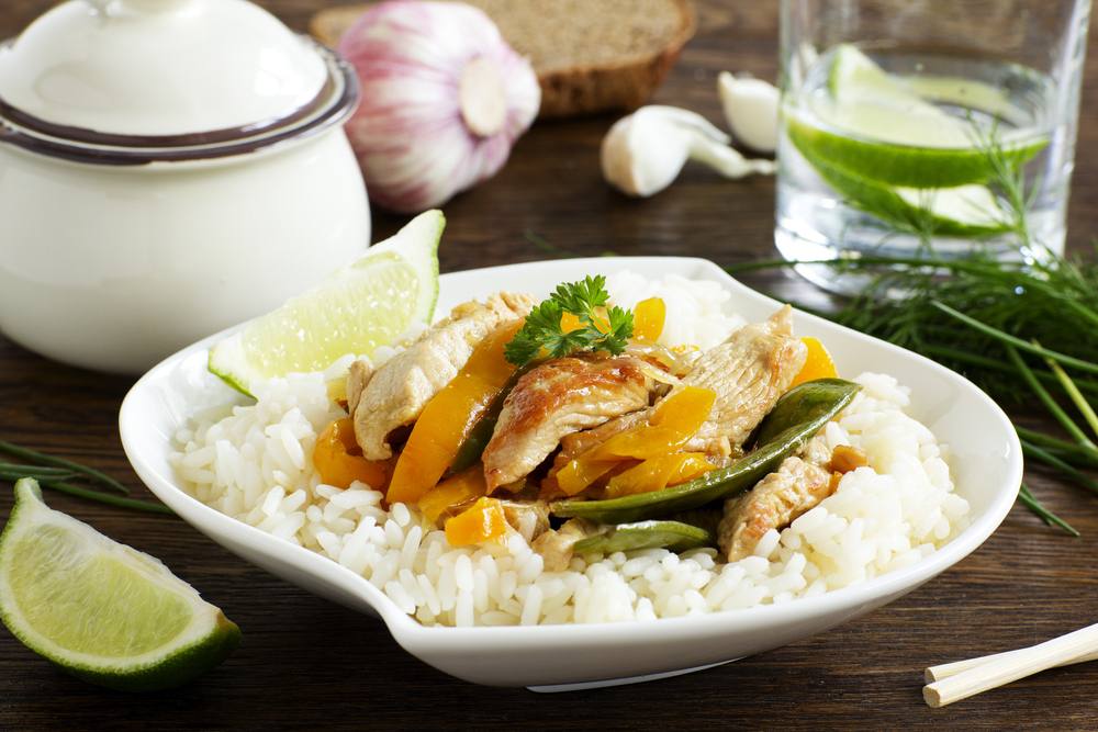 طريقة عمل أرز مقلى بالديك الرومي‎‎