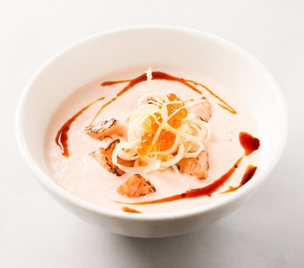 طريقة عمل حساء البطاطس والبصل مع القشطة الحامضة‎‎