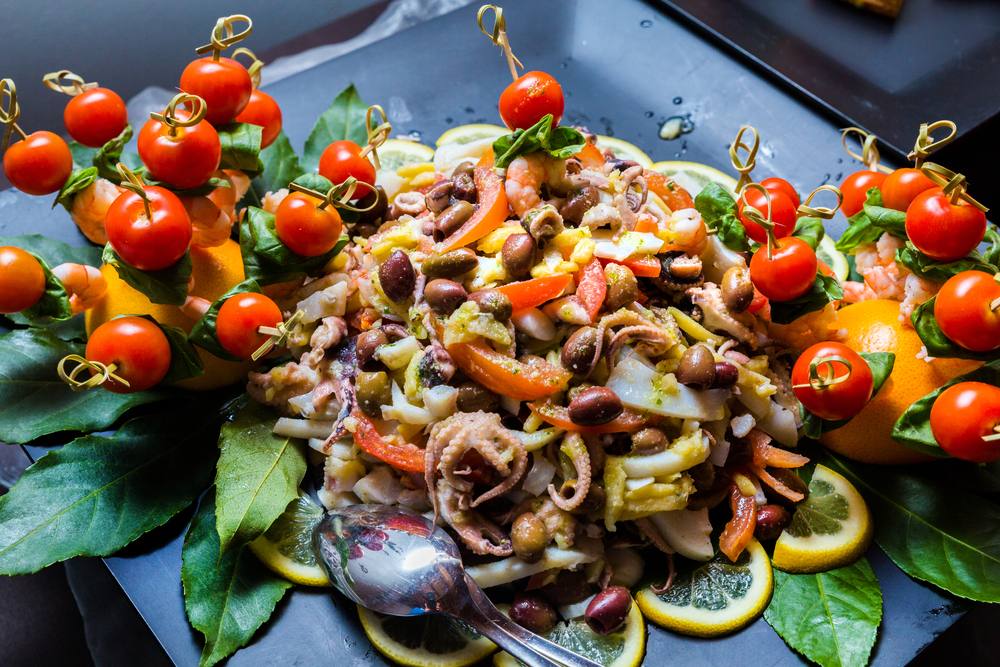 طريقة عمل سلطة تمر و رمان و زيتون‎‎