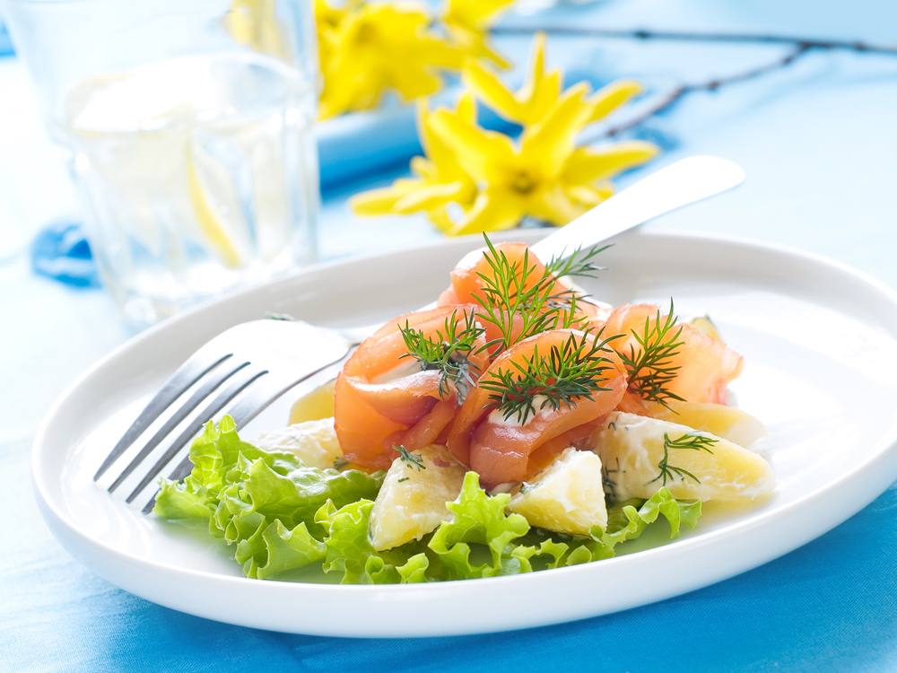 طريقة عمل سلطة السلمون و البطاطس‎‎