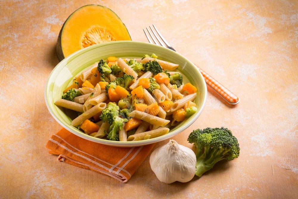 طريقة عمل باستا بالقرع والبروكلي‎‎