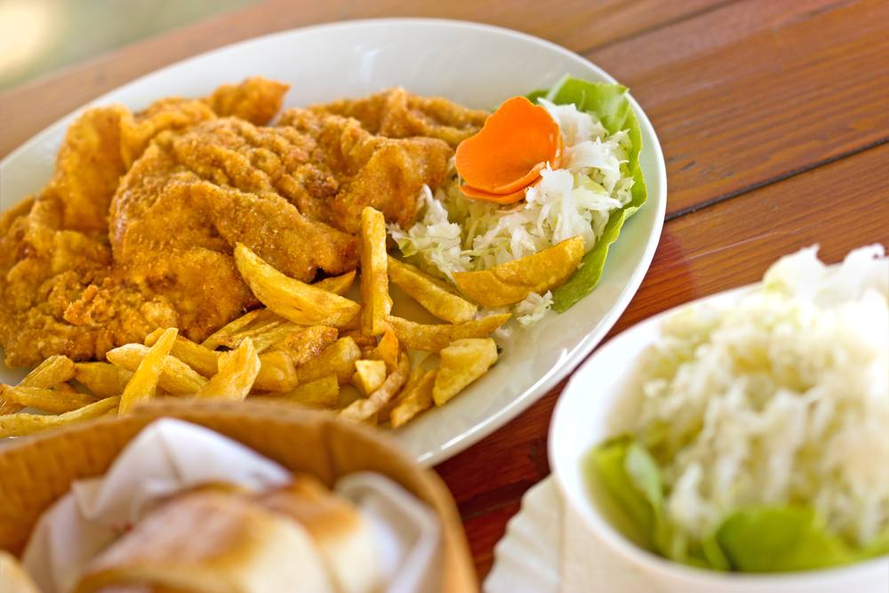 طريقة عمل إسكالوب وسلطة التفاح والكرنب‎‎